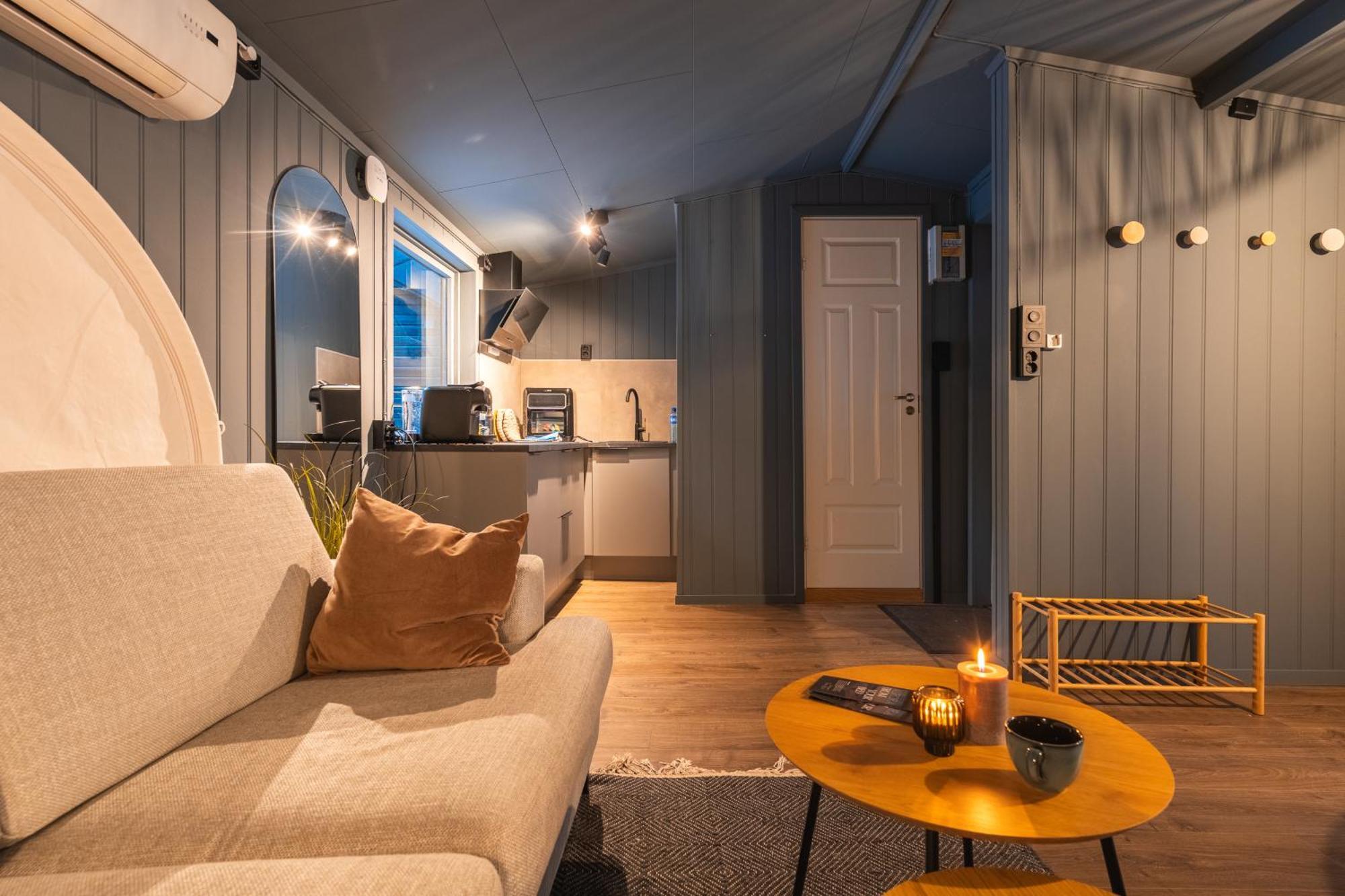 Aera - Glass Cabins Тромсё Экстерьер фото