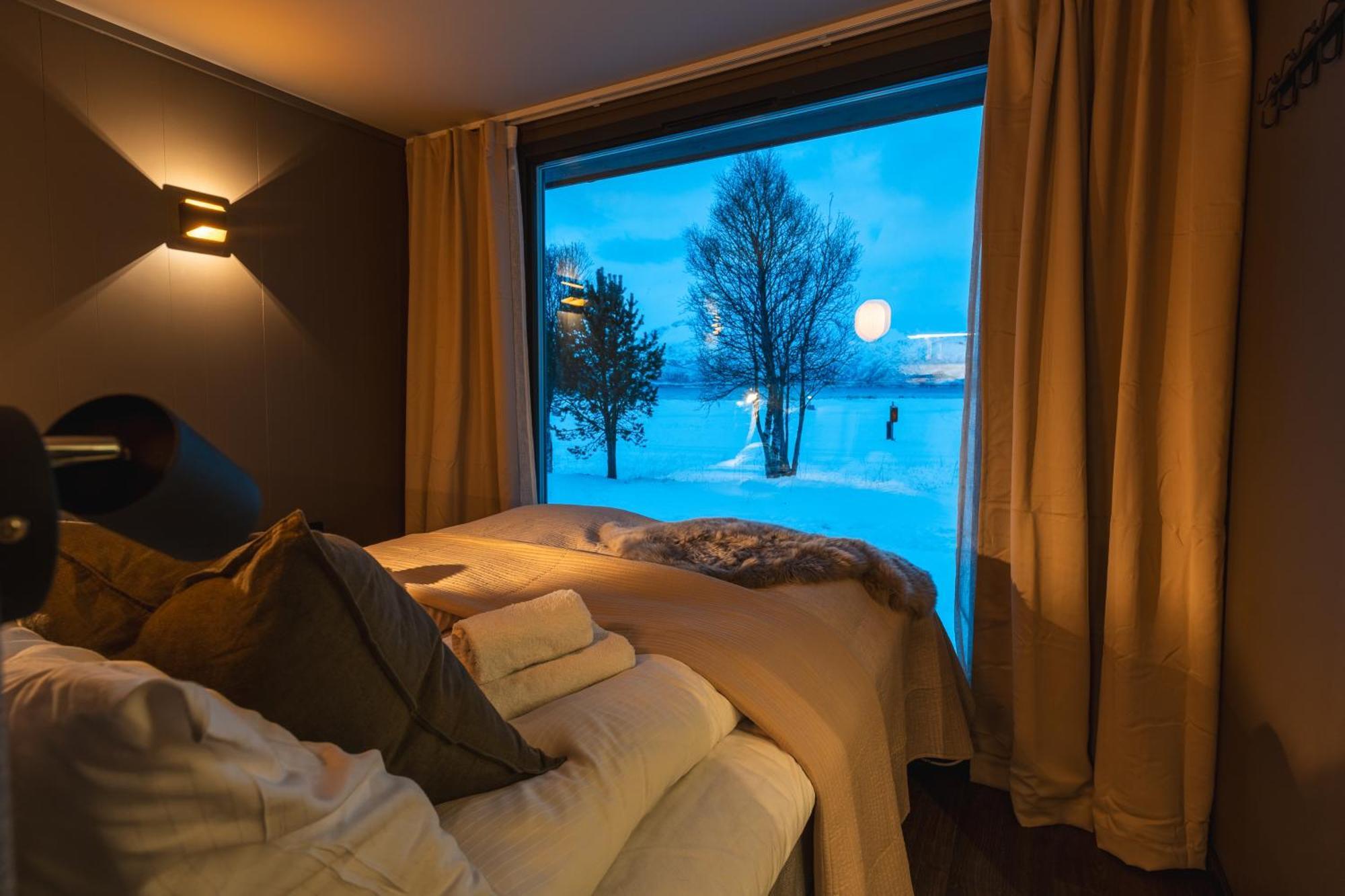 Aera - Glass Cabins Тромсё Экстерьер фото